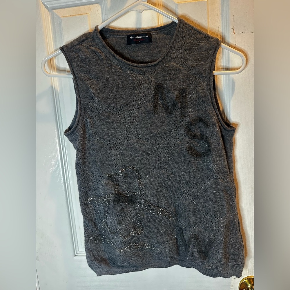 Vintage Munsingwear Sweater Vest‎ Gray Penguin Logo Small Knit